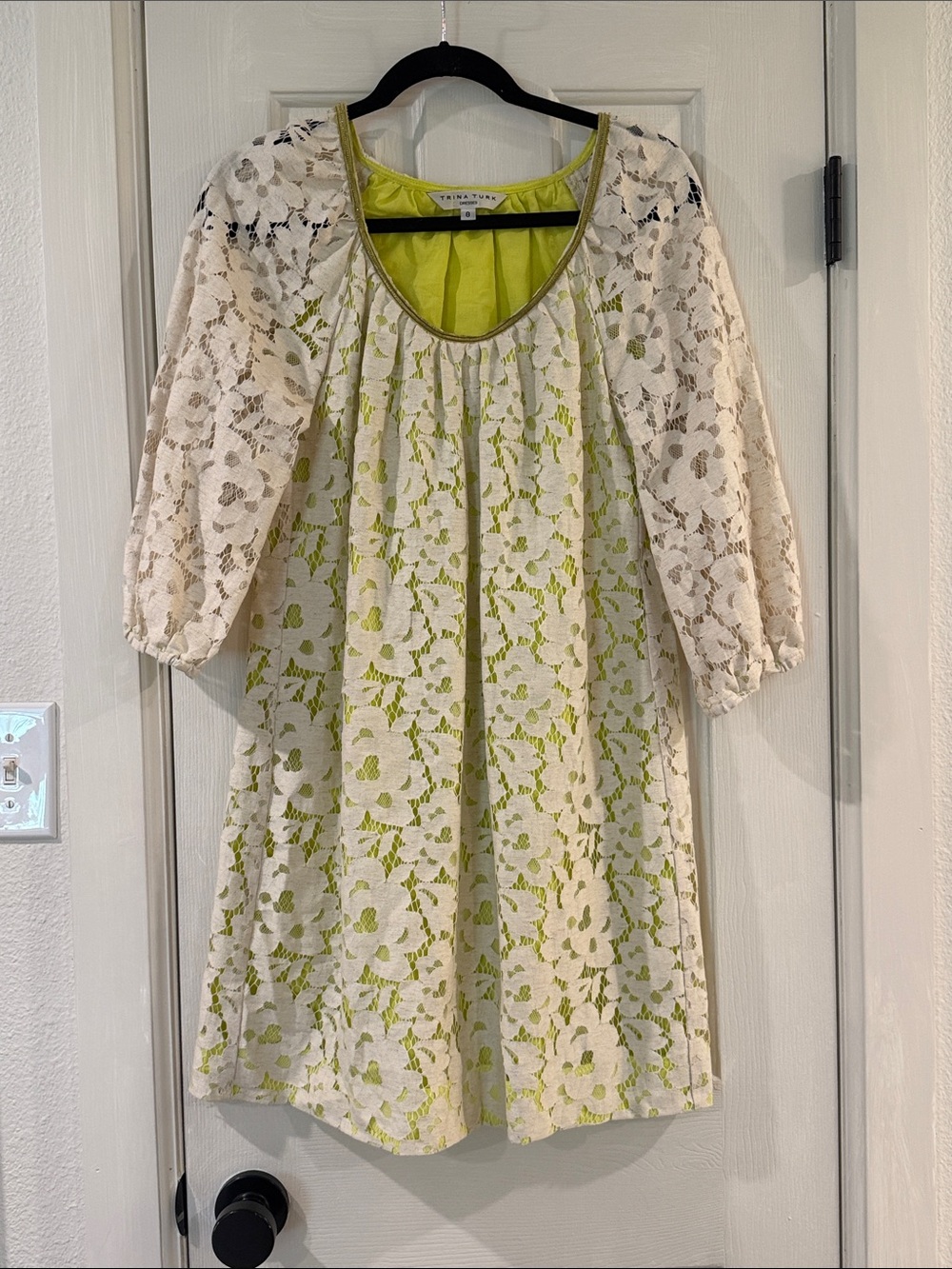 Trina Turk Neon Green and Ivory Lace Dress Size 8